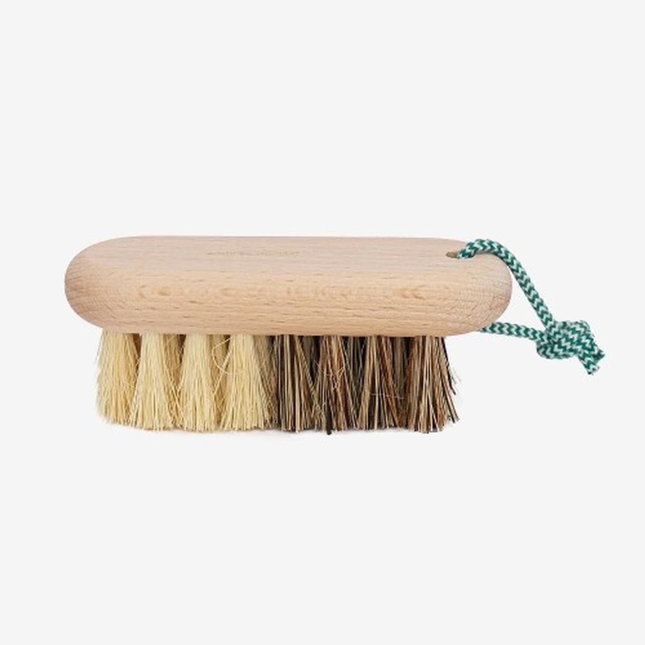 Eddingtons Valet Vegetable Brush - Potato Scrubbing Brush