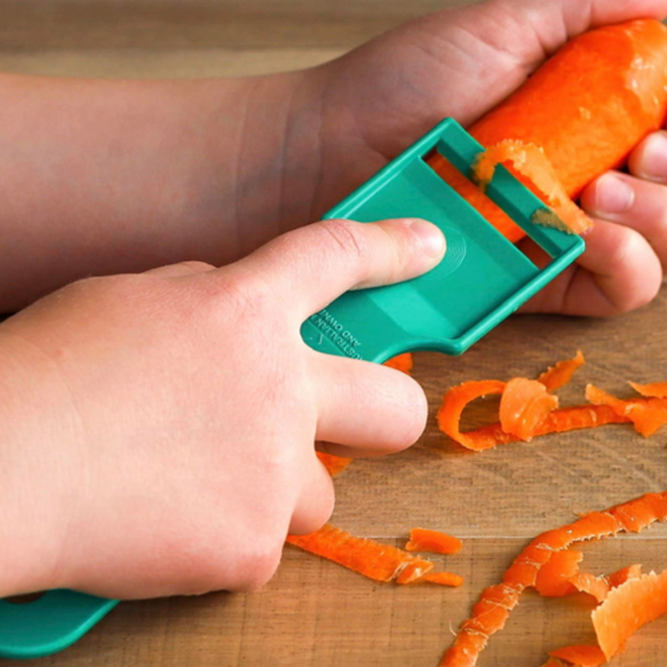 https://www.thekitchenwhisk.ie/contentFiles/productImages/Large/cool-food-school-safety-food-peeler-wide.png