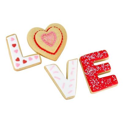 PME Valentines Cookie Cutter Set of 5 - LOVE