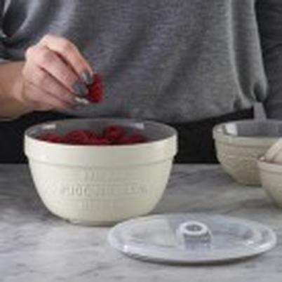 Mason Cash Innovative Kitchen Pudding Basin With Lid