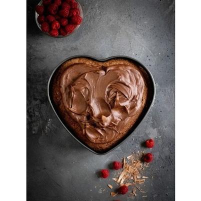 MasterClass Non-Stick Spring Form Heart Shape Cake Tin