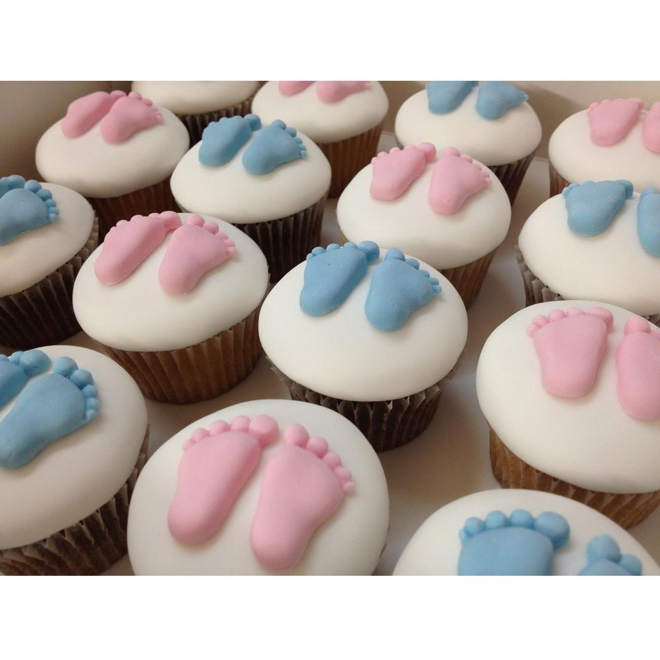 Baby best sale feet cupcakes