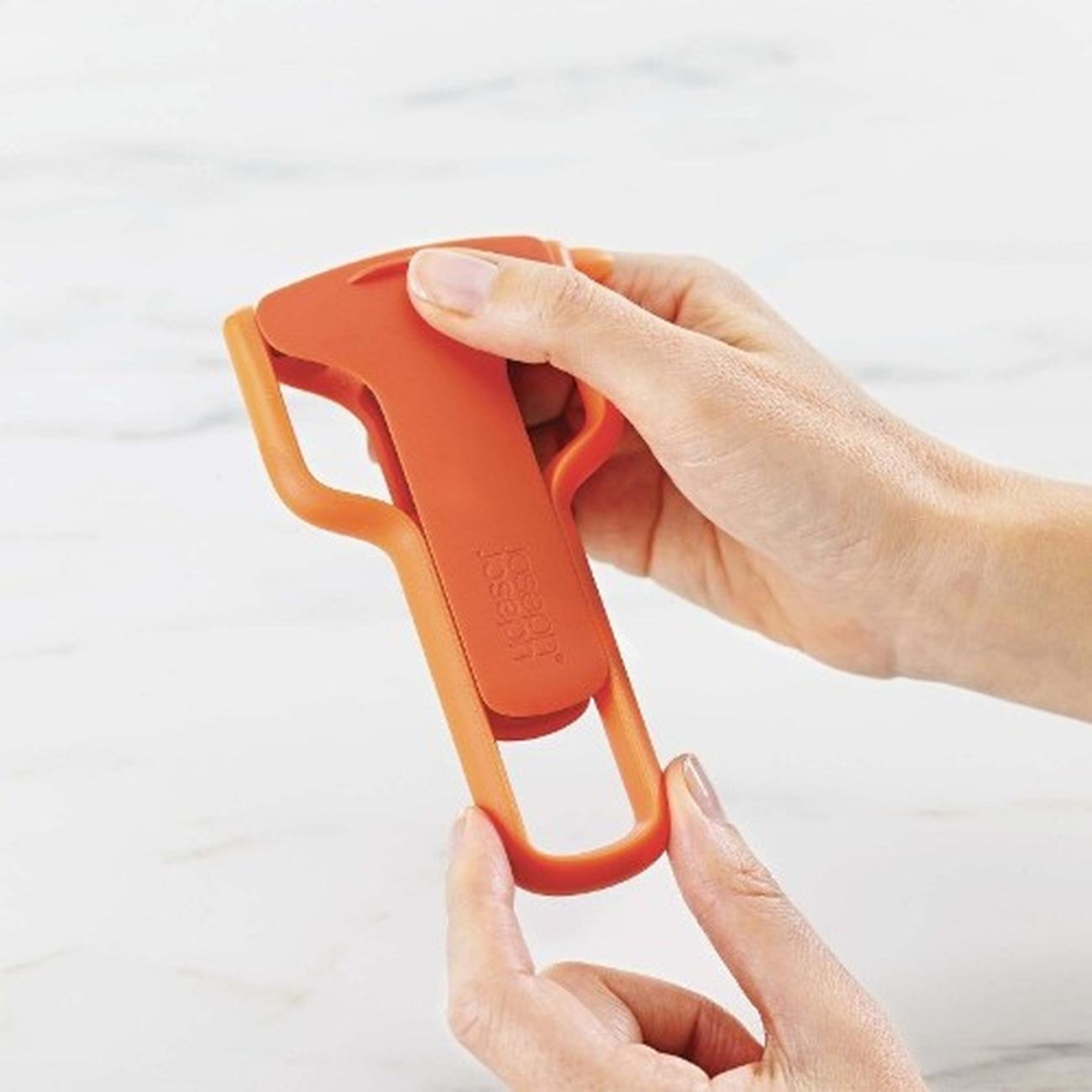 Orange Peeler - Whisk