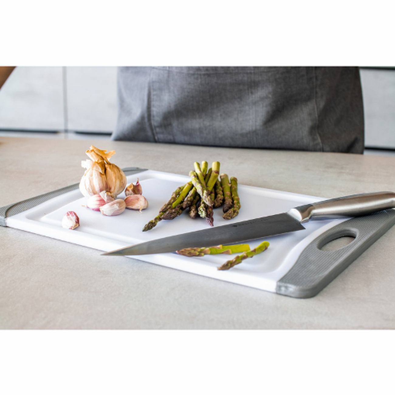 mc-chopping-board-medium-anti-microbial - MasterClass Anti-Microbial Non-Slip Chopping Board Medium