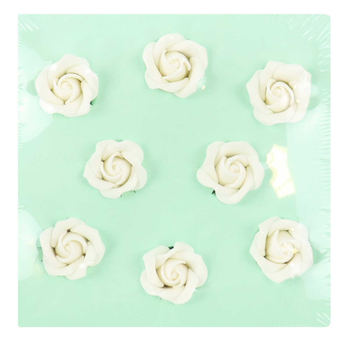 pme-white-sugar-roses-set8-32mm - PME White Sugar Roses Set of 8 