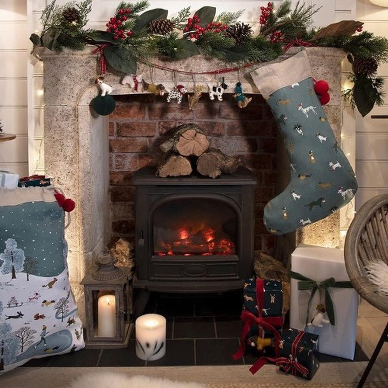 sap-christmas-dogs-christmas-stocking - Sophie Allport Christmas Dogs Christmas Stockings